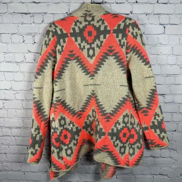Wishlist Aztec Print Open Front Cardigan - Picture 4 of 6